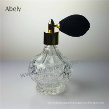 Flacon de verre avec bouteille de parfum avec atomiseur de pulvérisateur